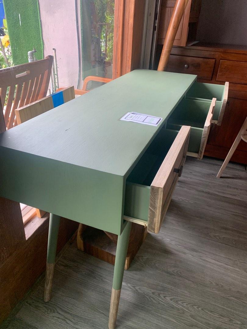 Solid mindi, vintage console table (Category: Other Home Furniture) located in Shah Alam. Submitted by teakita.com (Listing ID 1181156320, Image 2). Description: Solid Mindi wood,vintage console table 5-year warranty, guaranteed! Great news! Teakita Showroom is now open for visitors and we are currently having stock clearance sales. Discounts up to 70% *Limited stock available* 4, Jalan Mesra 1, Hicom-glenmarie Industrial Park, 40150 Shah Alam, S