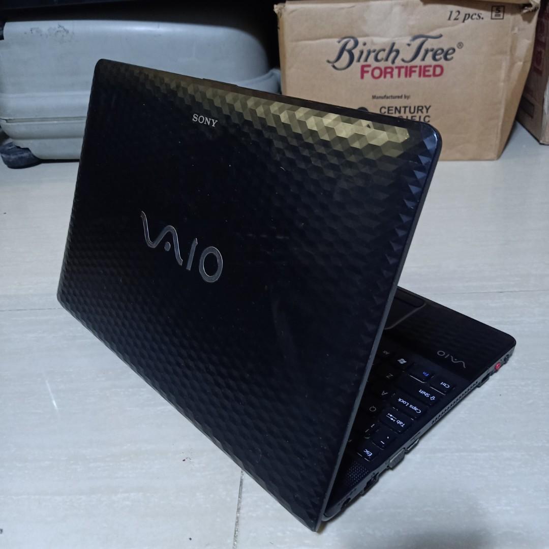 Sony Vaio Amd Radeon Hd 7500m 7600m Sony Vaio, Amd E-350 4gb ram 500gb hdd no issue, 15.6 inches laptop