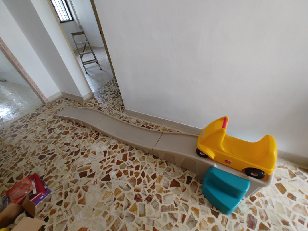 Step2 Slide&Swing house w/ roller coaster set, Babies & Kids, Infant