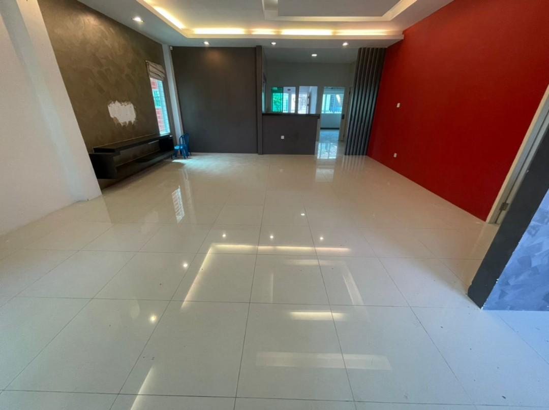 Taman Riveria Single Storey corner house for sale, Property, For Sale