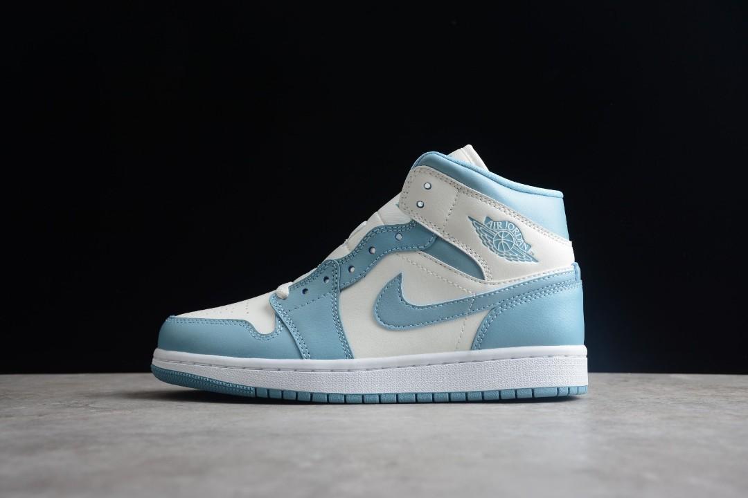 Air jordan 1 mid unc on sale