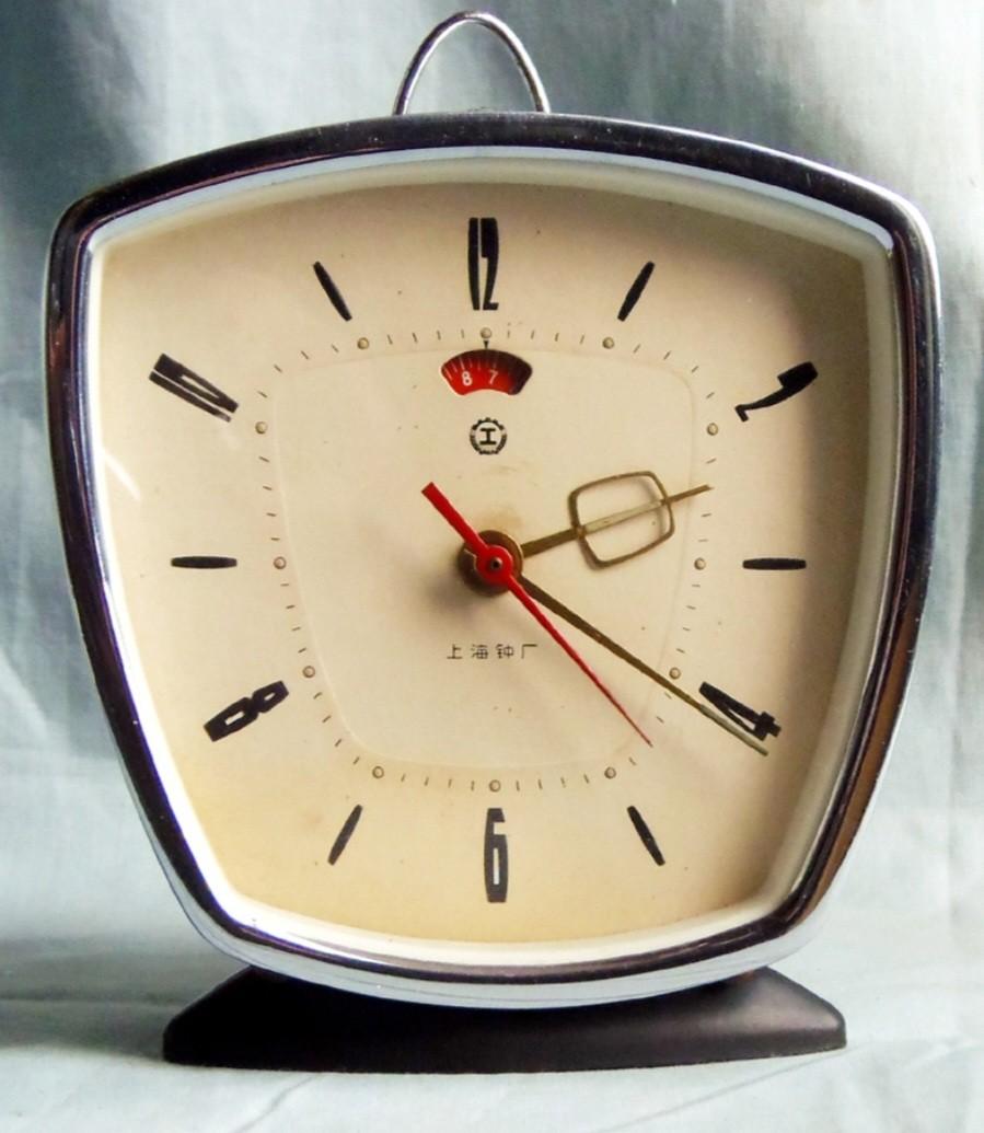 Vintage alarm clock, Furniture & Home Living, Home Decor, Clocks on