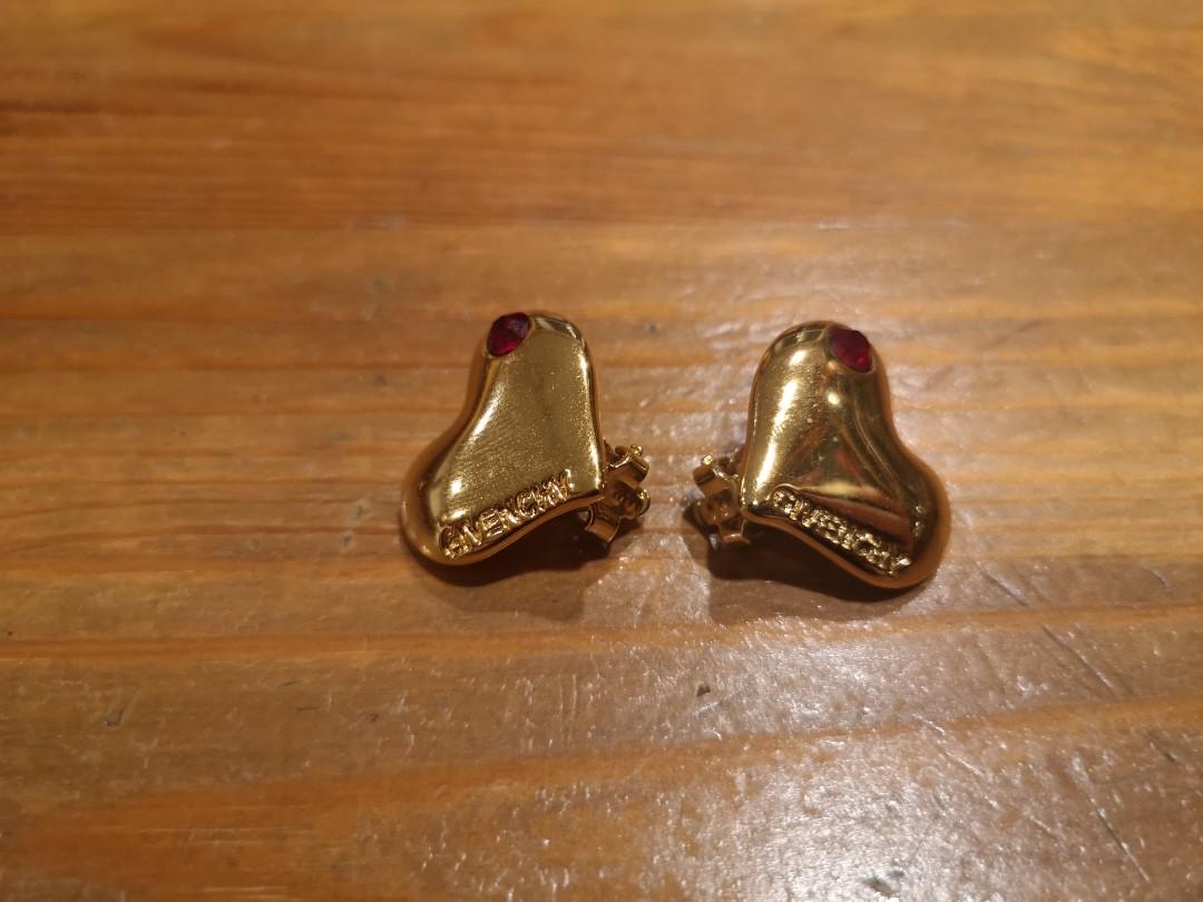 Vintage Givenchy heart clip on earrings Women s Fashion Jewelry