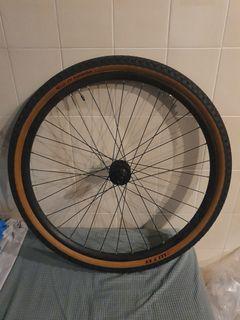 Wheelset gravel with tyres 650x47c