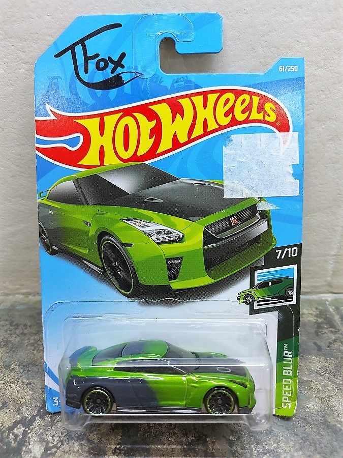 17 NISSAN GT R R35 GUACZILLA Hot Wheels 2019 Speed Blur