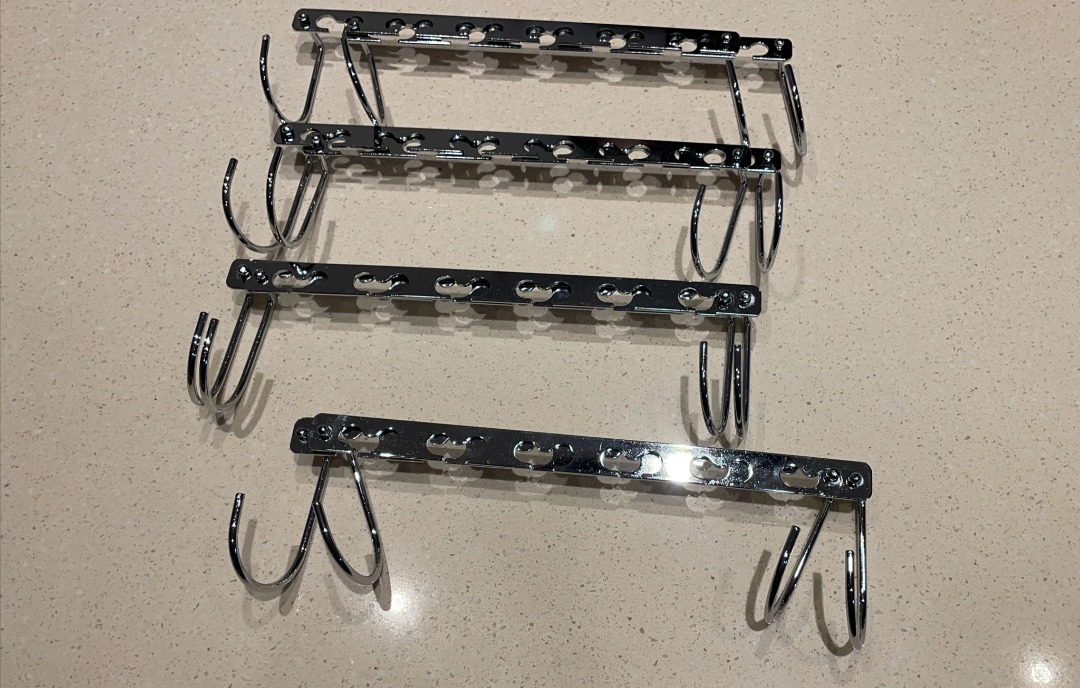 1810) Metal Cascading Space Saving Closet Hangers - 360 Swivel Action ...