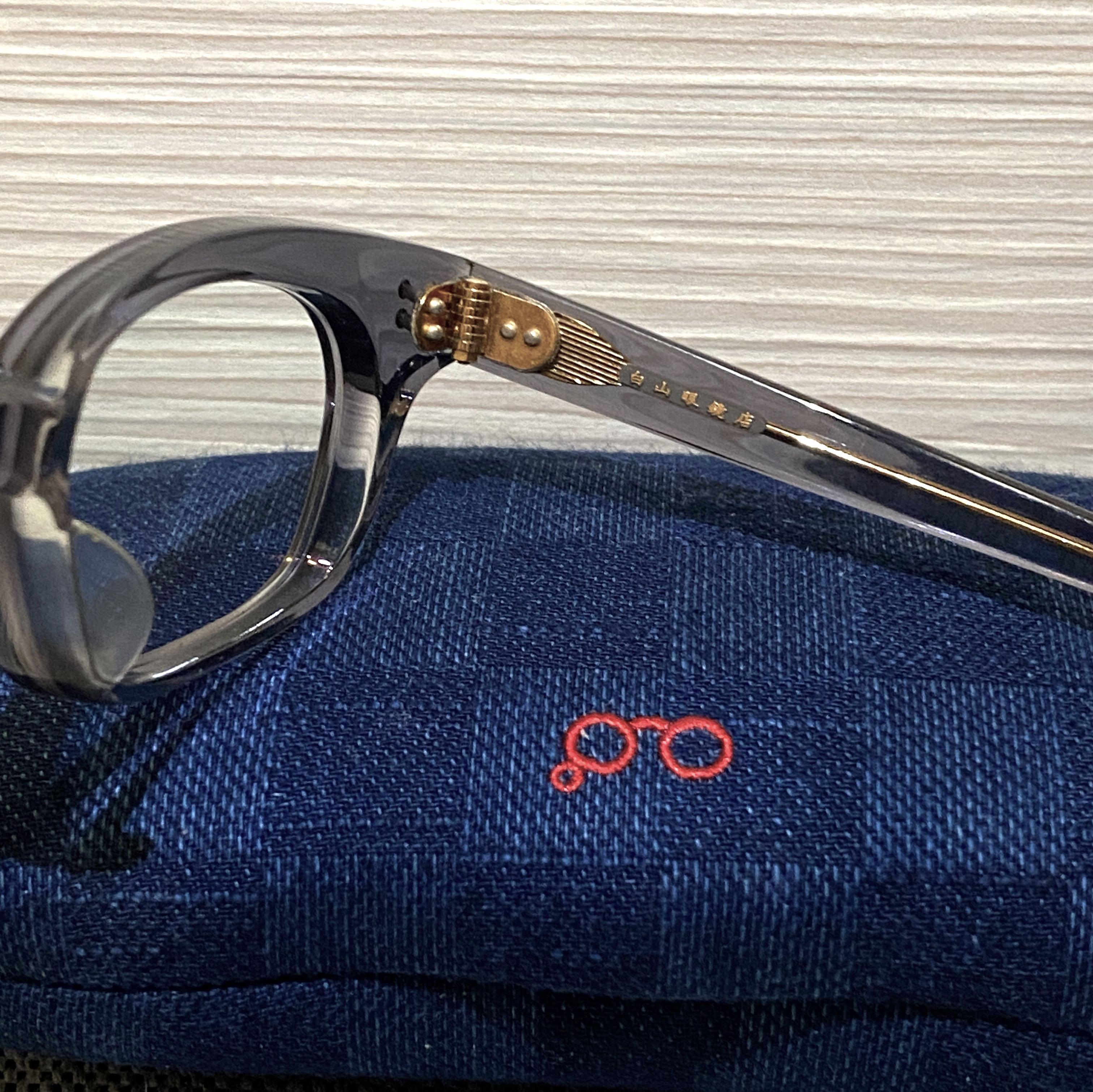 白山眼鏡店-眼鏡-淺灰色, 男裝, 手錶及配件, 眼鏡- Carousell