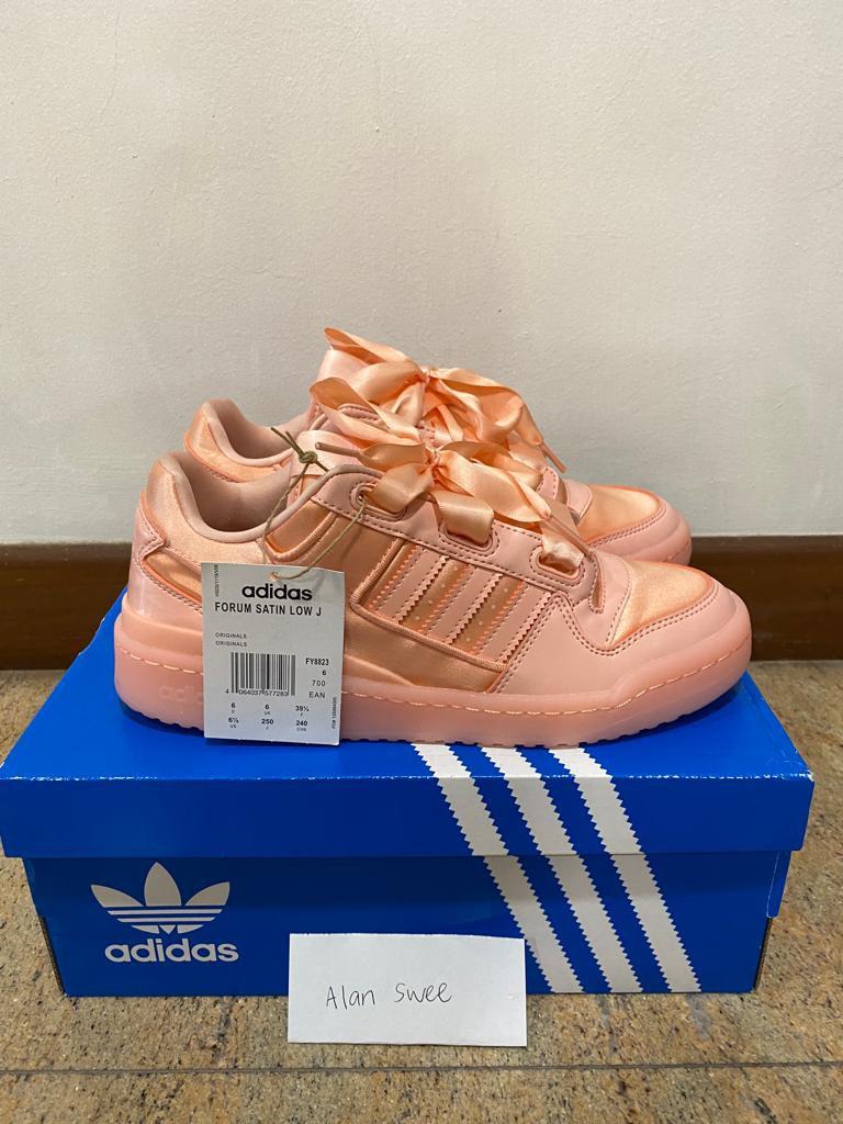 adidas forum satin low