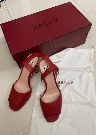 Bally ss19 37