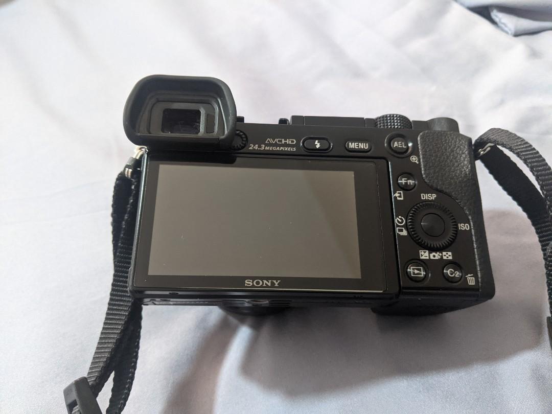 Beginner camera Sony A6000 body with kits lens, Photography, Cameras on