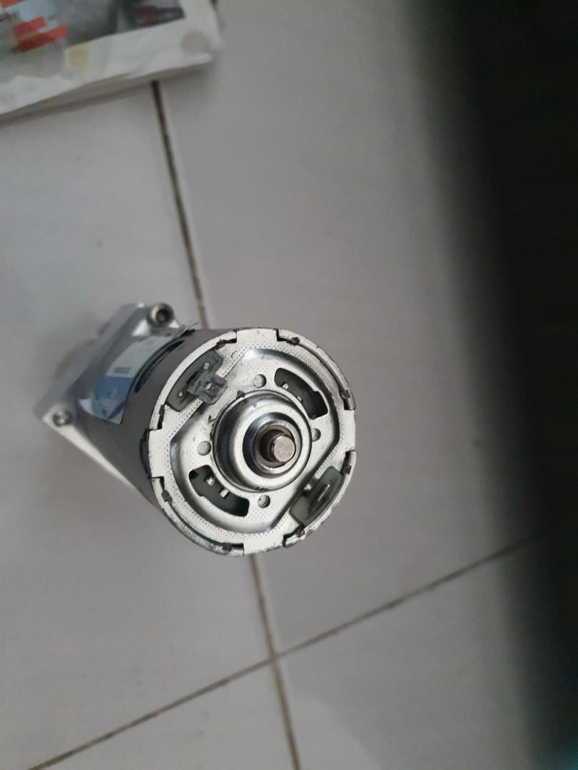 Bmw e85 Z4 Soft Top Motor Hydraulic Unit, Auto Accessories on Carousell