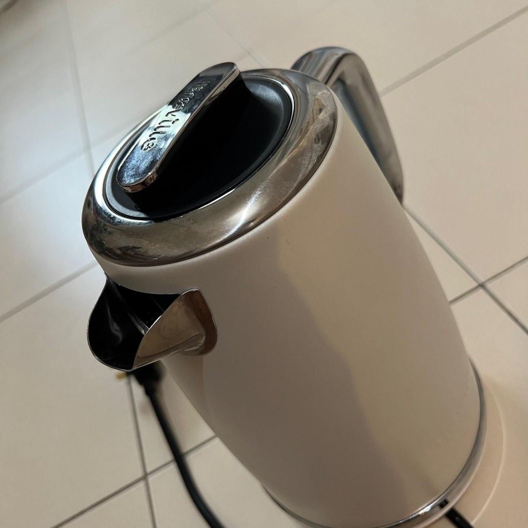 Breville Lustra 1.7l kettle white cream, TV & Home Appliances, Kitchen