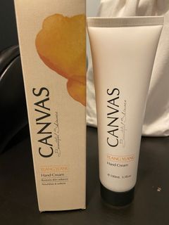 （分類：）位於 。 由 kat__xoxo 提交（商品編號 1181478247，圖片 1）。簡介： 。