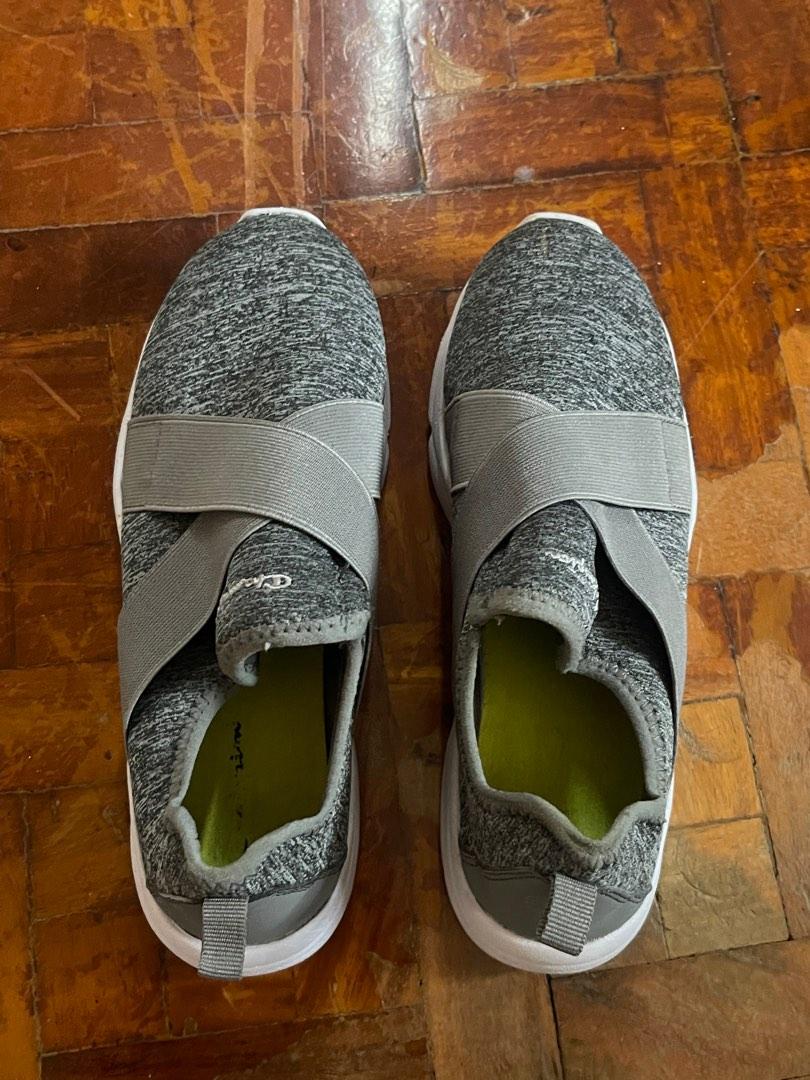 Champion Women s Gray Rival Slip On Size 8