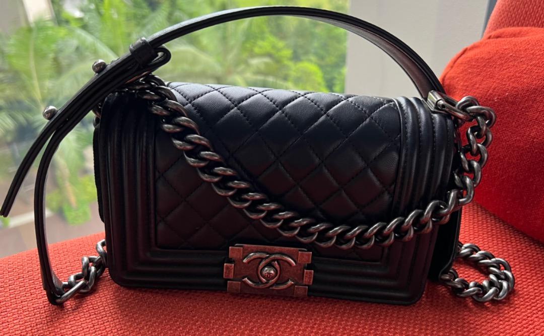 Chanel boy online bag sale