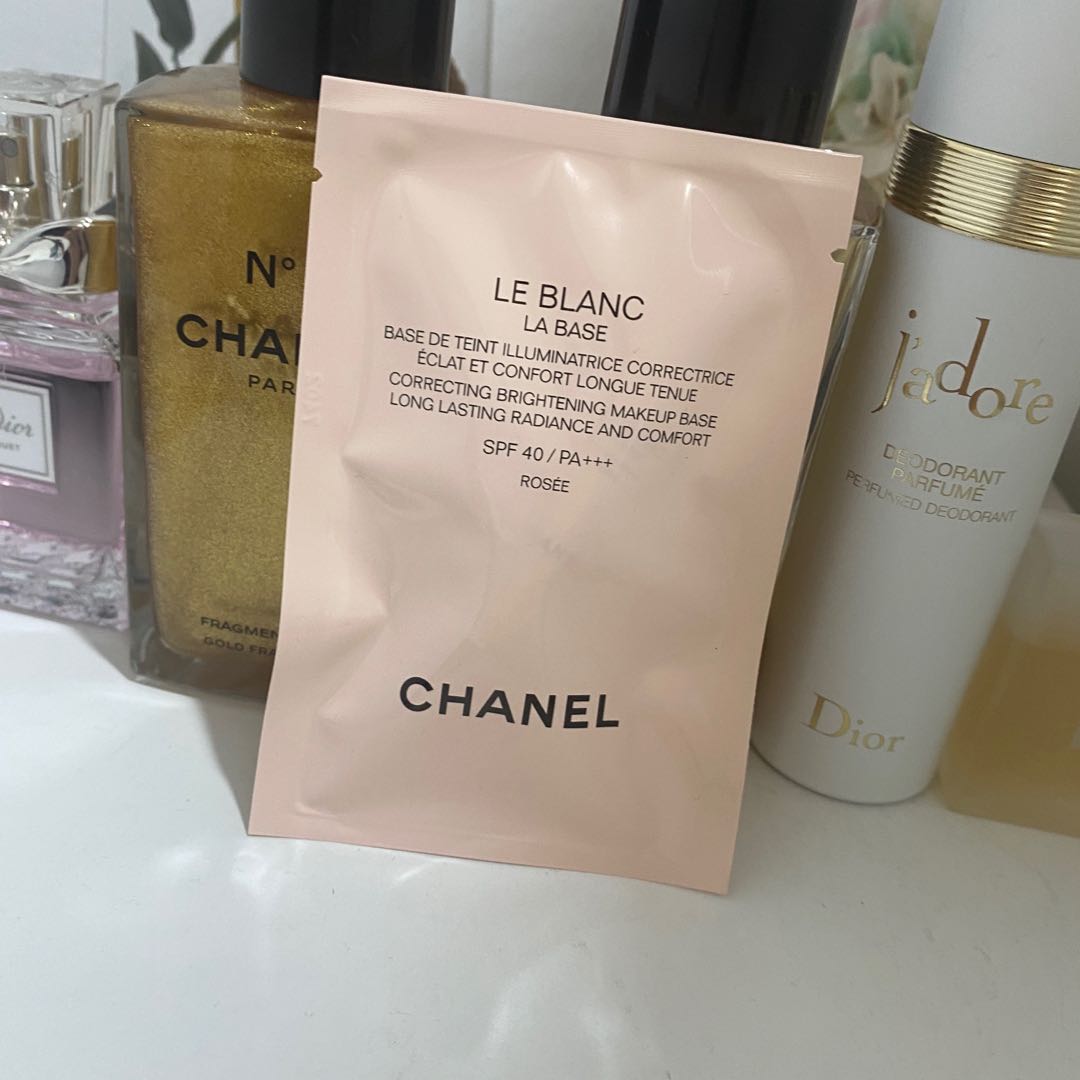 CC.CHANEL La Blanc La Base Makeup Base 2.5ml, Beauty & Personal Care, Face,  Makeup on Carousell
