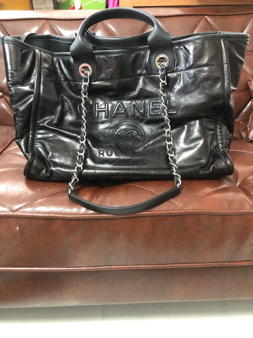 Chanel Deauville black calf leather tote bag, Luxury, Bags