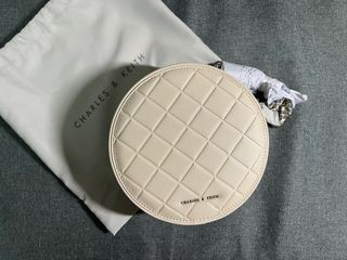 （分類：）位於 。 由 terter201211 提交（商品編號 1181482532，圖片 1）。簡介： 。