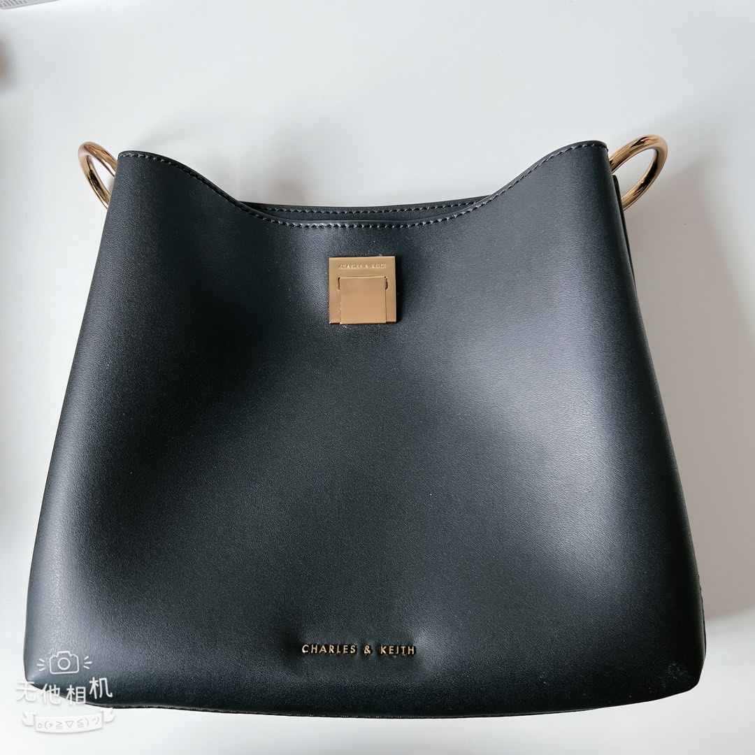 Charles and Keith Sling Bag, Women's Fashion, Bags & Wallets, Shoulder ...