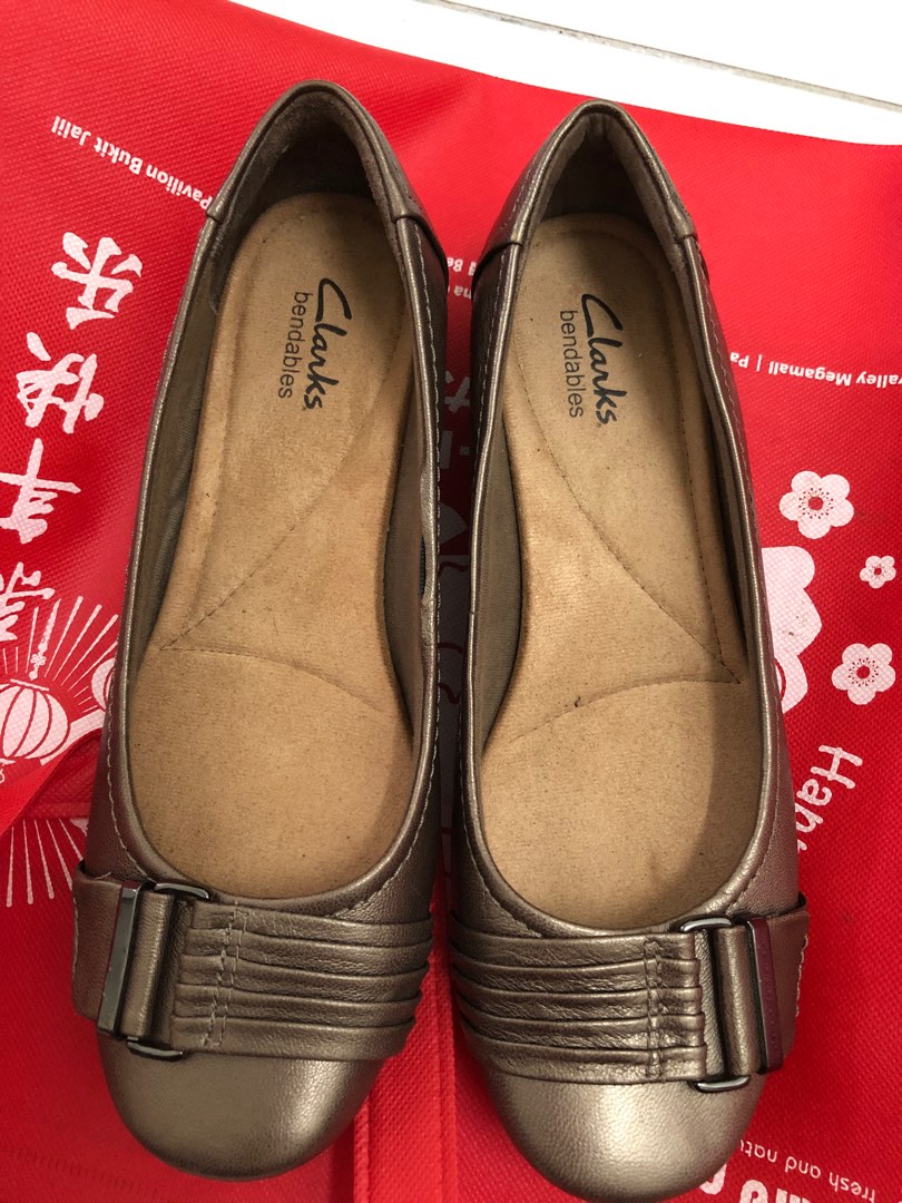 Clark s leather flats