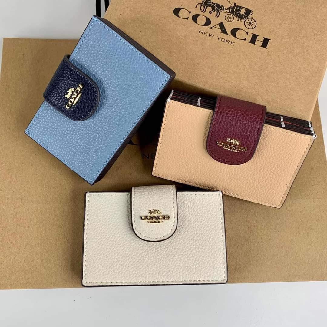 Coach accordion card case with chain discount
