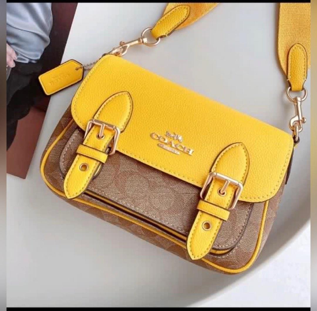 Coach Crossbody sling Bag, Women's Fashion, Bags & Wallets, Crossbody