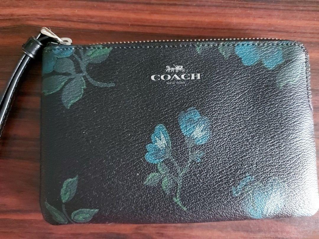 COACH Box Program Skinny ID Case at Von Maur