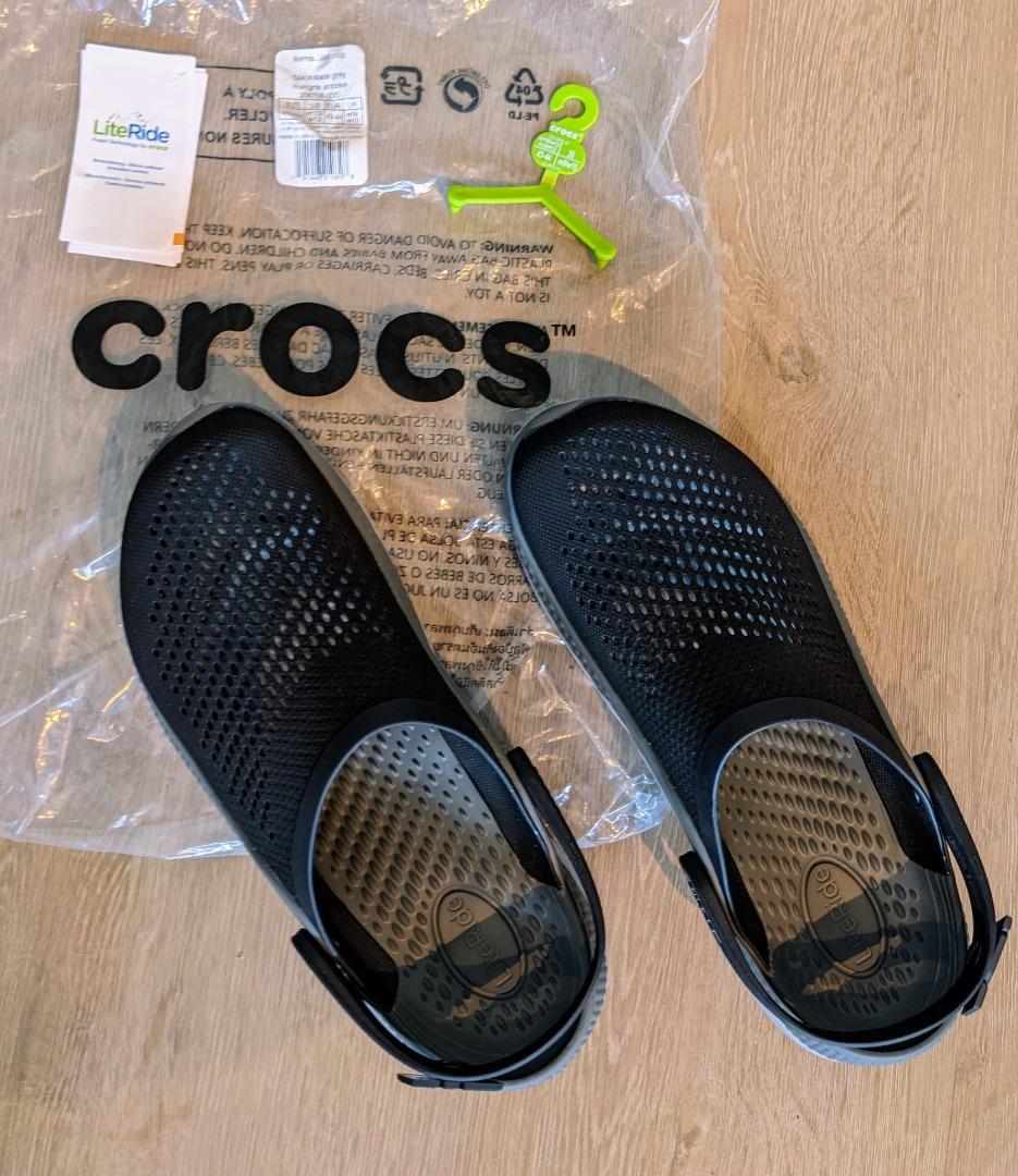 Shrek Crocs! (US M9/W11), Men's Fashion, Footwear, Flipflops and Slides on  Carousell