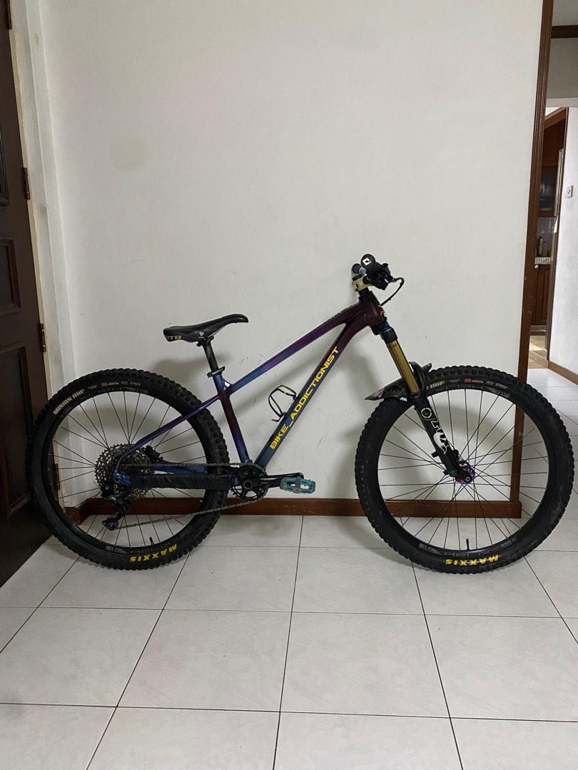 what is an aggressive hardtail