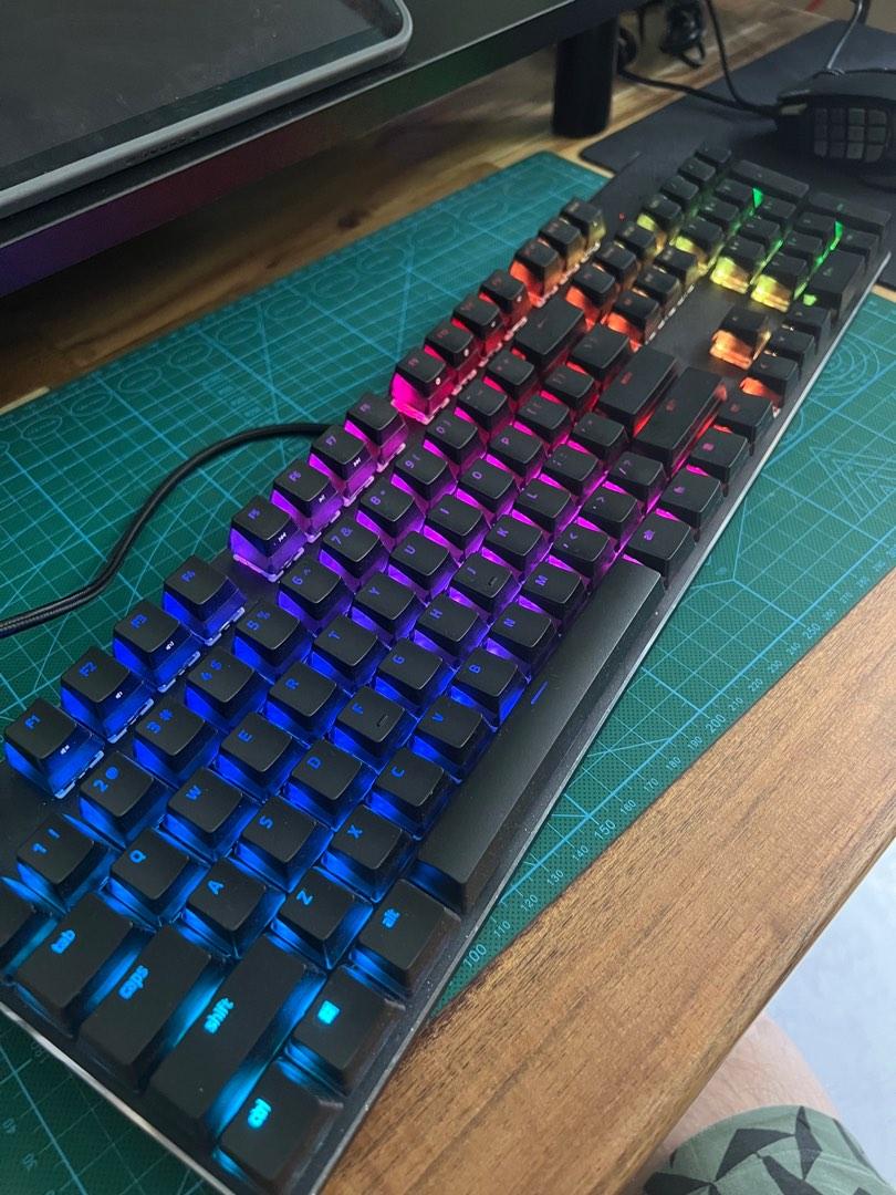 Custom Keyboard (Glorious GMMK barebone, Gateron Yellow lubed and