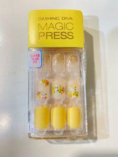 Dashing Diva Magic Press 光療美甲貼