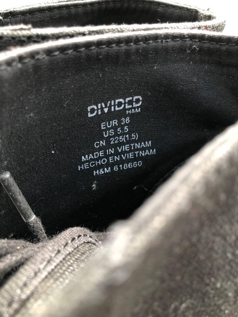 divided ankle boots