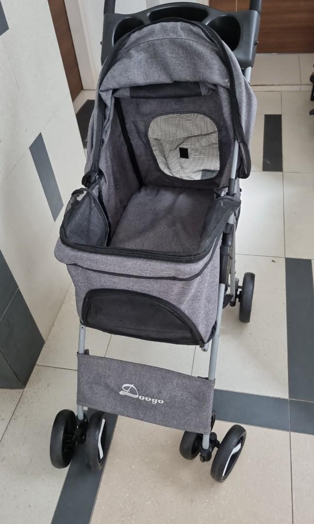 Dog pram, Pet Supplies, Homes & Other Pet Accessories on Carousell