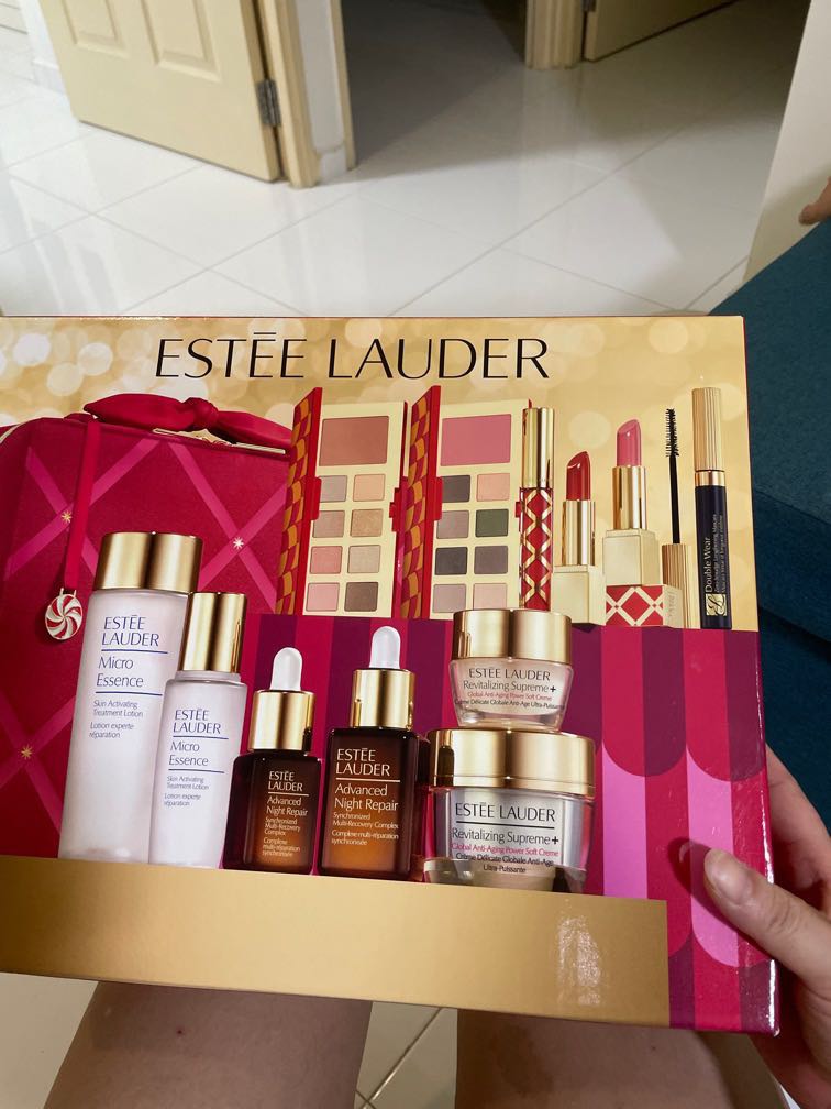 estee lauder christmas gift set, Beauty & Personal Care, Face, Face