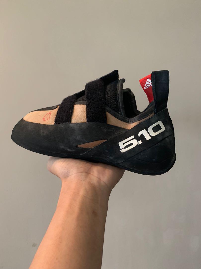 Five Ten Niad VCS Men (42 EU), Sports Equipment, Other Sports Equipment and  Supplies on Carousell
