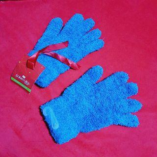 Fluffy Snow Gloves Teal Blue Brand New
