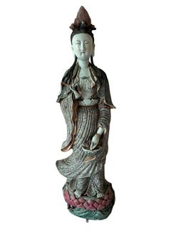 (Category: ) located in . Submitted by Yong_Family_Treasures (Listing ID 1181435807, Image 1). Description: .