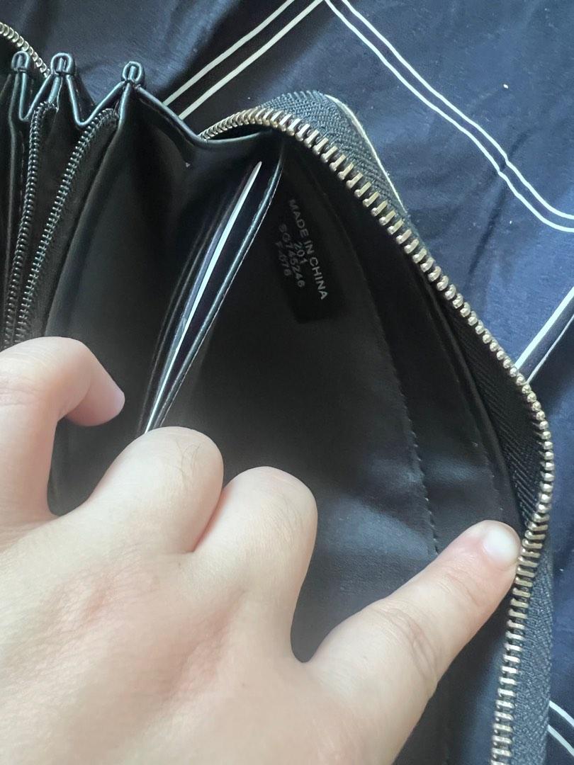 Guess wallet made cheap in china
