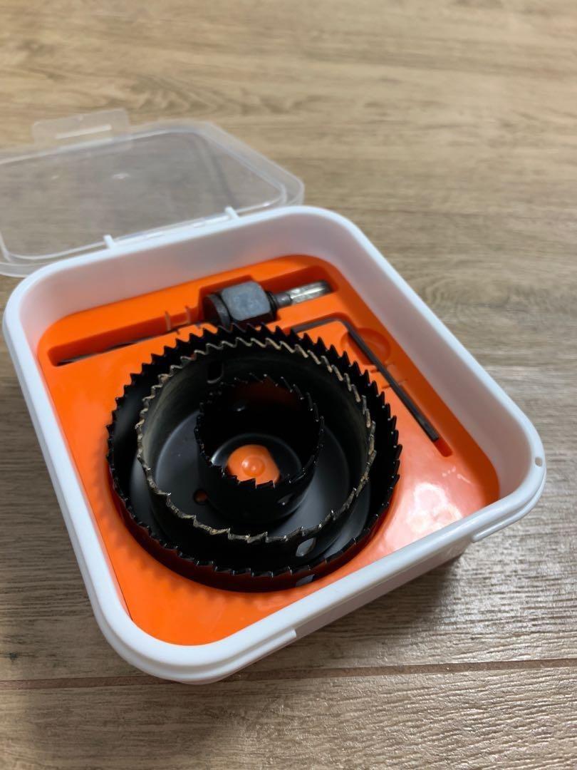Ikea hole shop saw