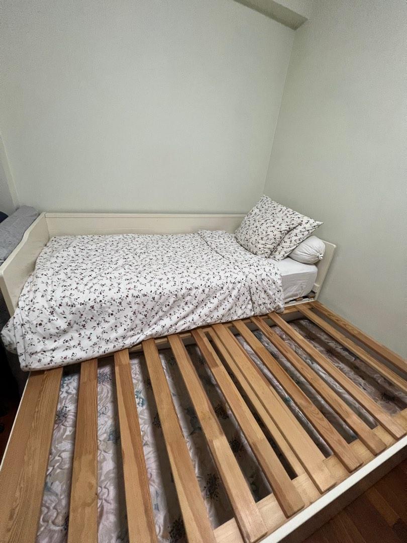 IKEA Bygland Pull out day bed (twin single), Furniture & Home Living