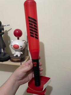 iKON Konbat v2 lightstick w/ bag