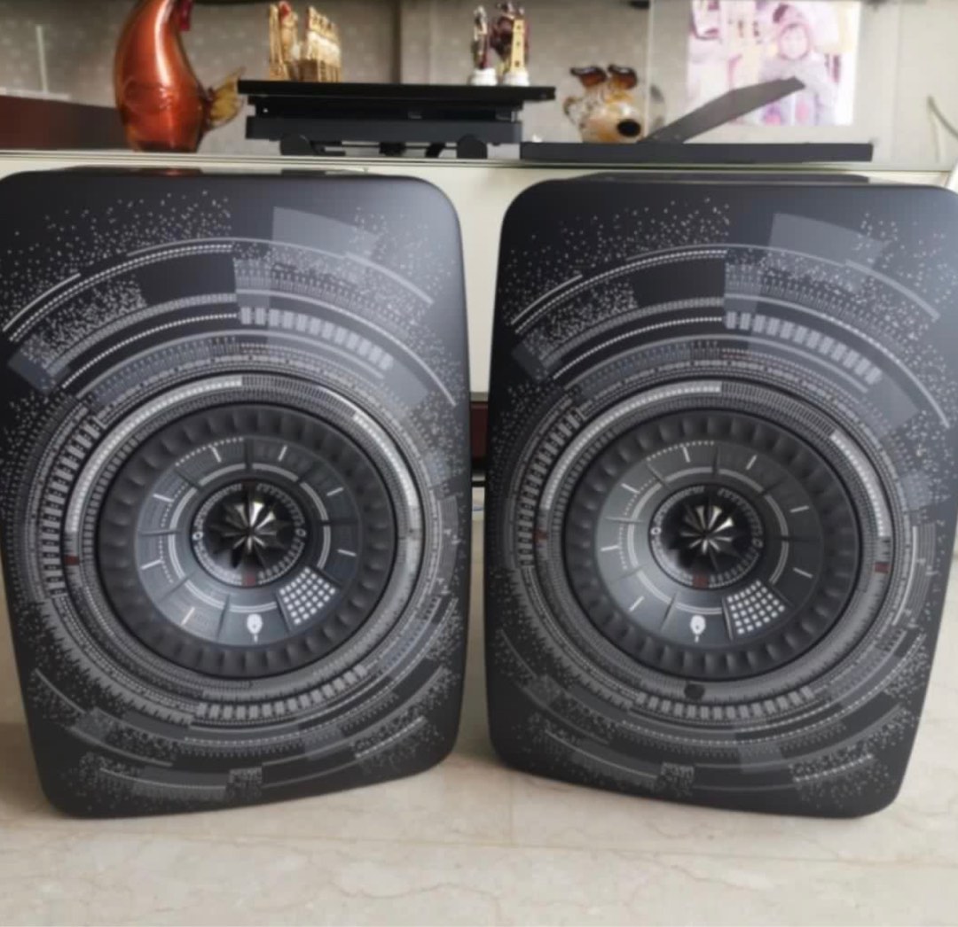 KEF LS50 Wireless Nocturne Edition Audio Soundbars Speakers