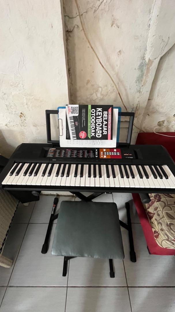 Yamaha psr shop f57 keyboard