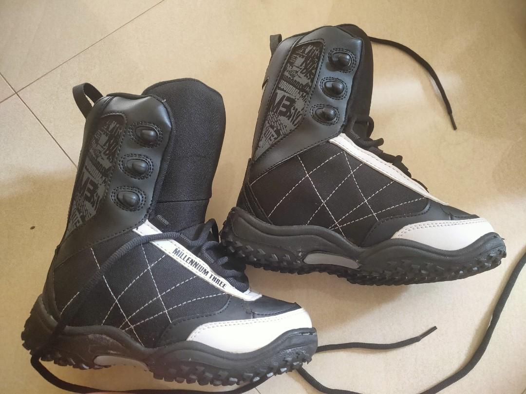 Childrens cheap snowboard boots