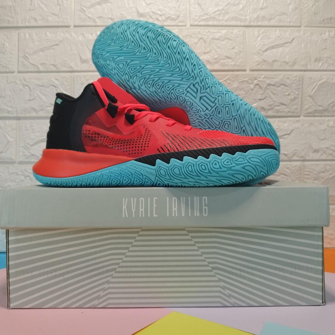 kyrie turquoise