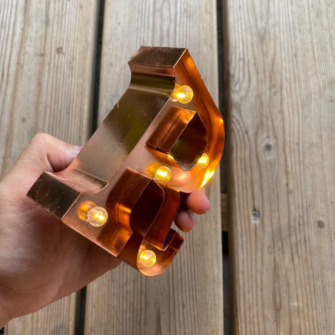lightup letter R, Furniture & Home Living, Home Decor, Wall Decor on