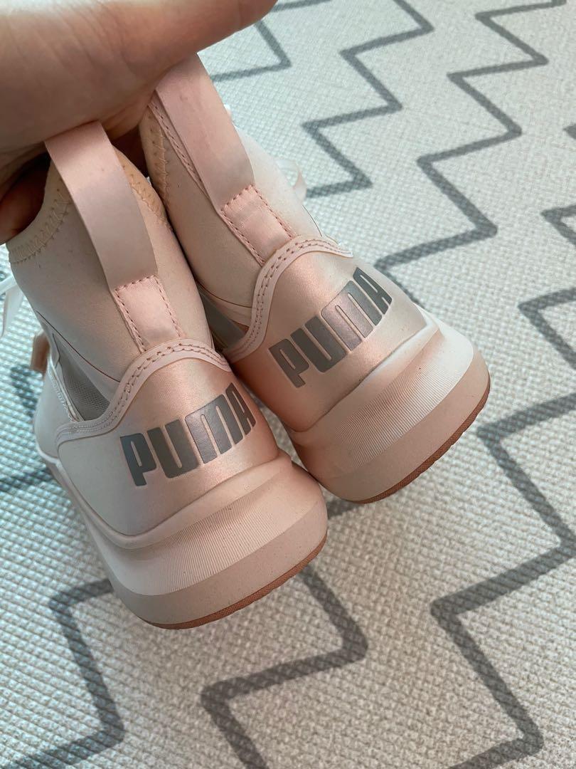 Puma phenom 2024 satin en pointe