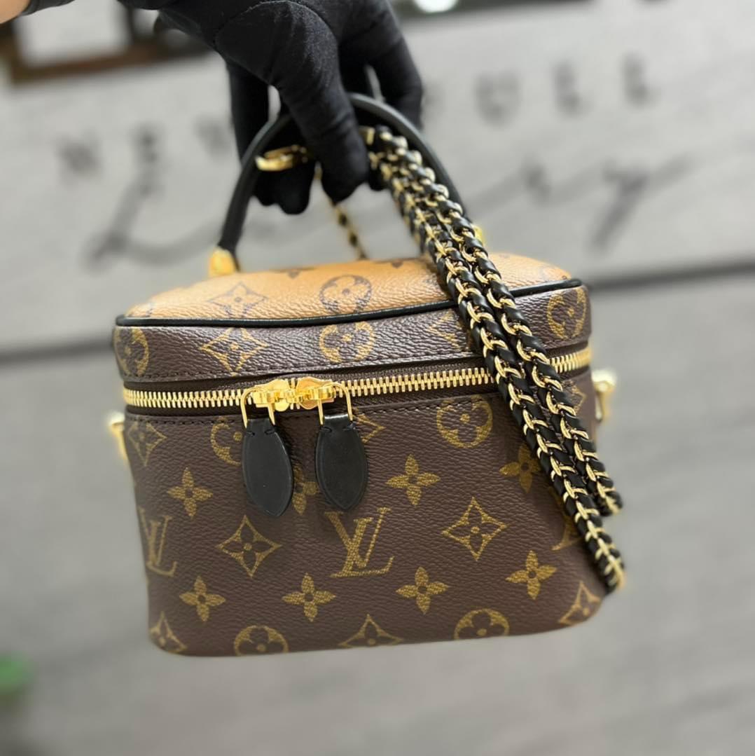 🔥BNIB🔥Louis Vuitton Vanity Pm Reverse Monogram, Luxury, Bags & Wallets on  Carousell