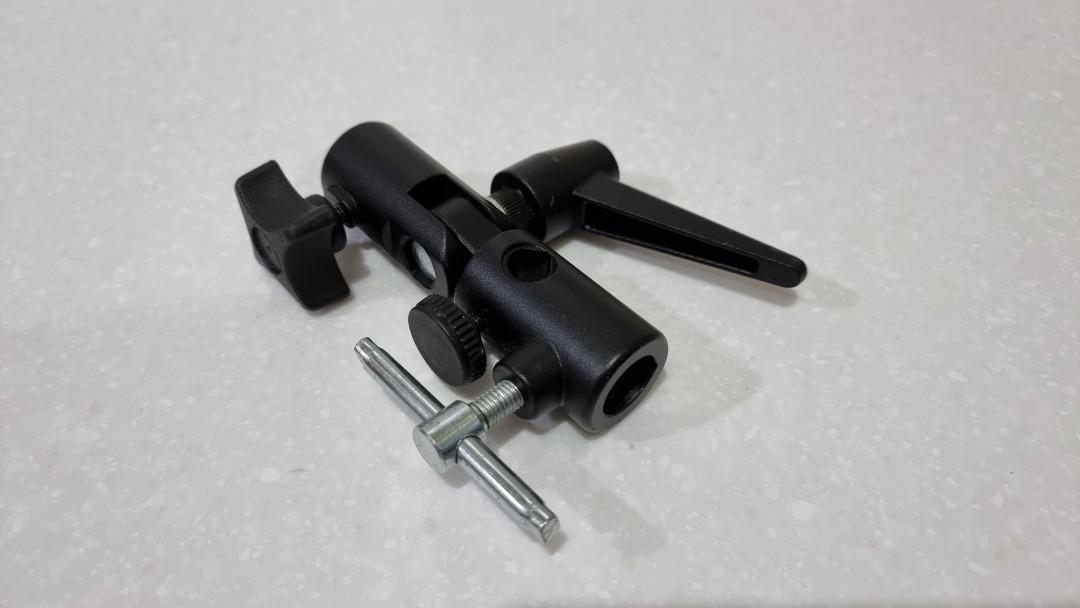 Manfrotto Lite Swivel Umbrella Adapter (Category: Other Photography Accessories) located in Binangonan. Submitted by caaaris (Listing ID 1181465282, Image 2). Description: Manfrotto Lite Swivel Umbrella Adapter Full rotation due to swivelling head Included is a 5/8 in stud with female 3/8 in and 1/4 in threads Incomplete Set: not included is a 5/8 in stud with male 3/8 in and 1/4 in threads Still in excellent condition Made in Italy.