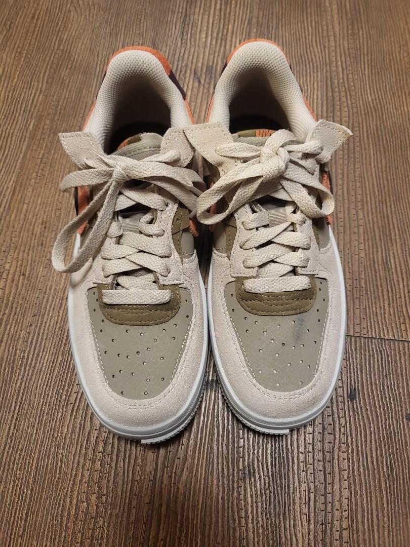 Nike Air Force 1 Fontanka (Category: Sneakers) located in Quezon City. Submitted by moptop22 (Listing ID 1181317420, Image 1). Description: Bought from Nike House of Innovation Paris last April 2022. Used only once. No box. Small spot of dirt as shown in photo. Ships from Quezon City. Note: this model runs big, about half size bigger than regular size. Actual size: 5.5 US / UK 3 / 36 EUR..